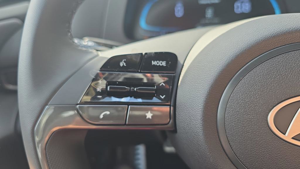 New 2026 Hyundai Elantra Sport FWD image 13