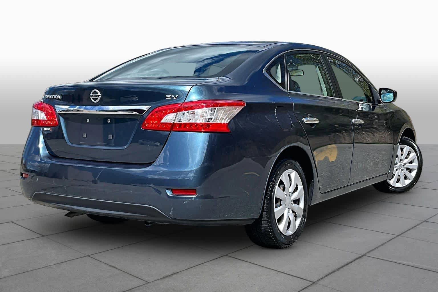 Used 2014 Nissan Sentra SV FWD image 13