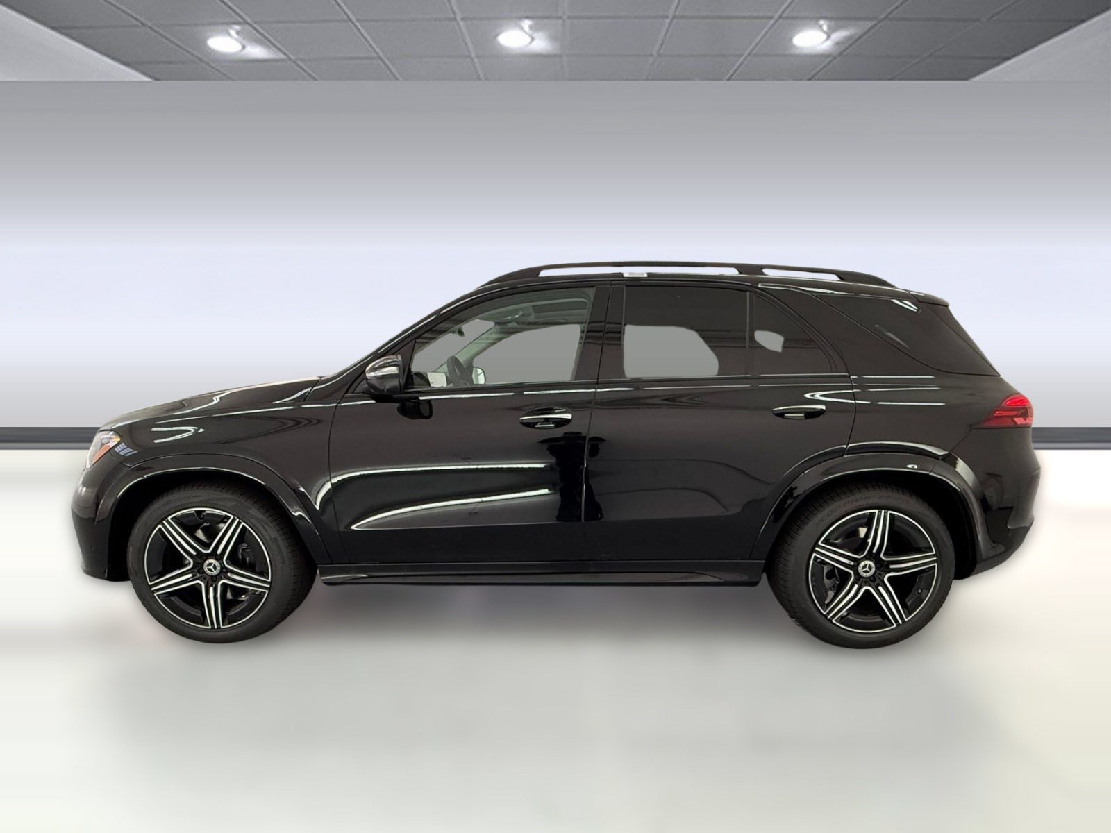 New 2026 Mercedes-Benz GLE 580 4MATIC image 2