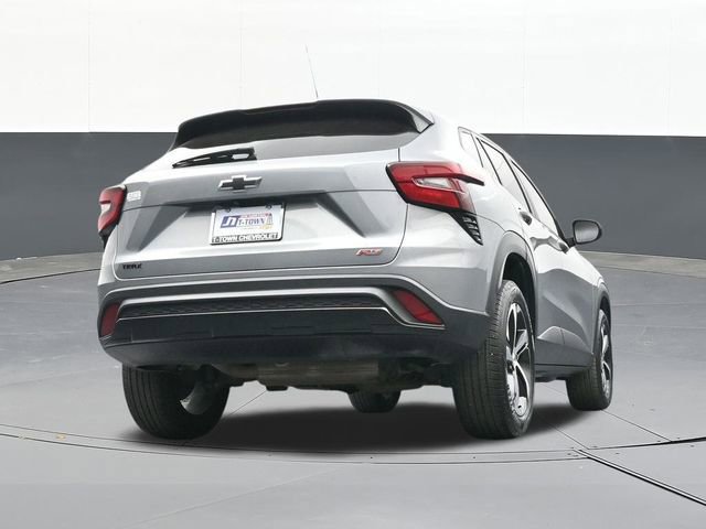 Used 2024 Chevrolet Trax RS w/ Driver Confidence Package image 44