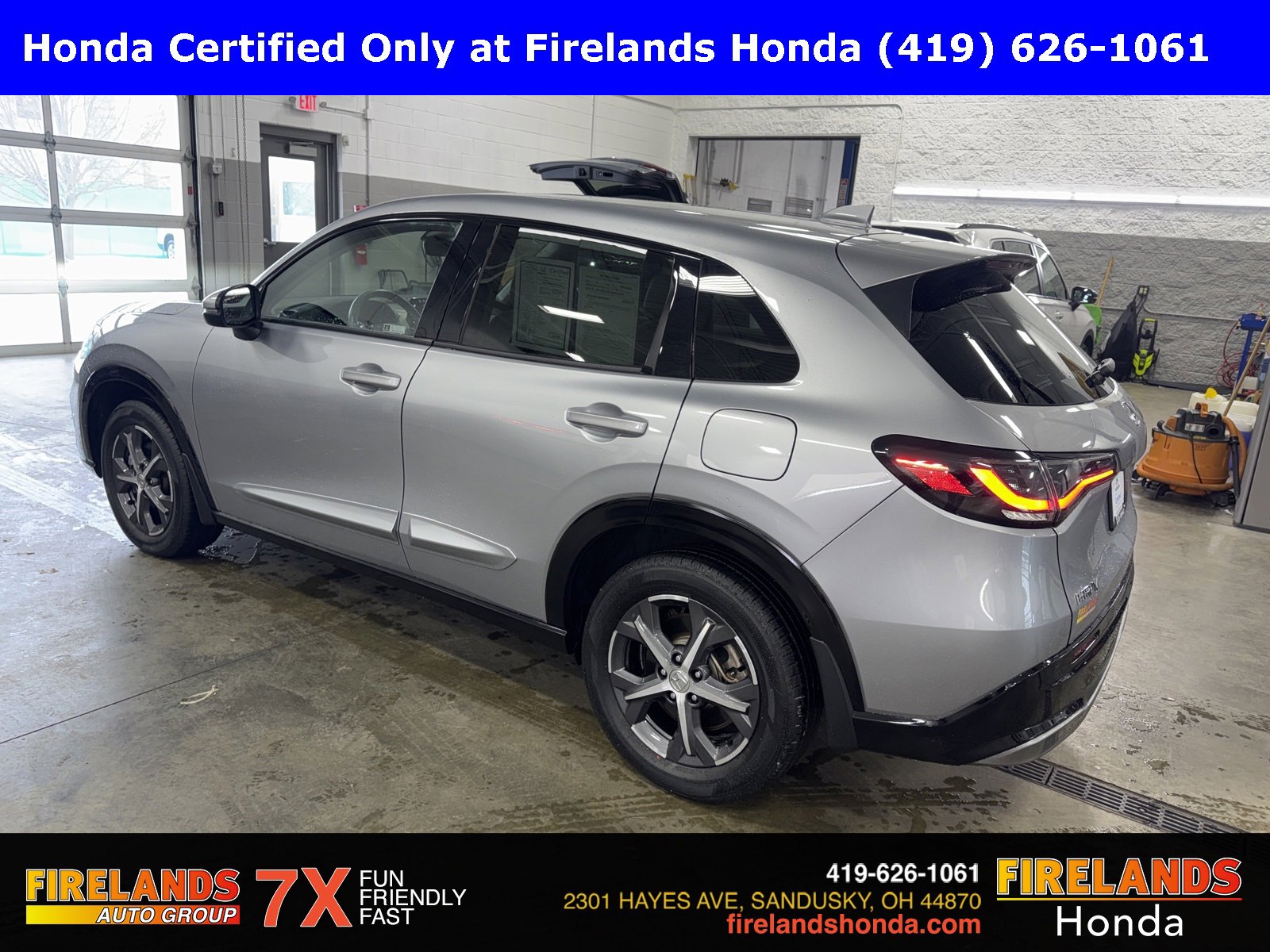 Used 2023 Honda HR-V EX-L image 3