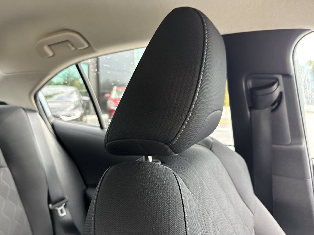 Used 2020 Toyota Corolla LE FWD image 20