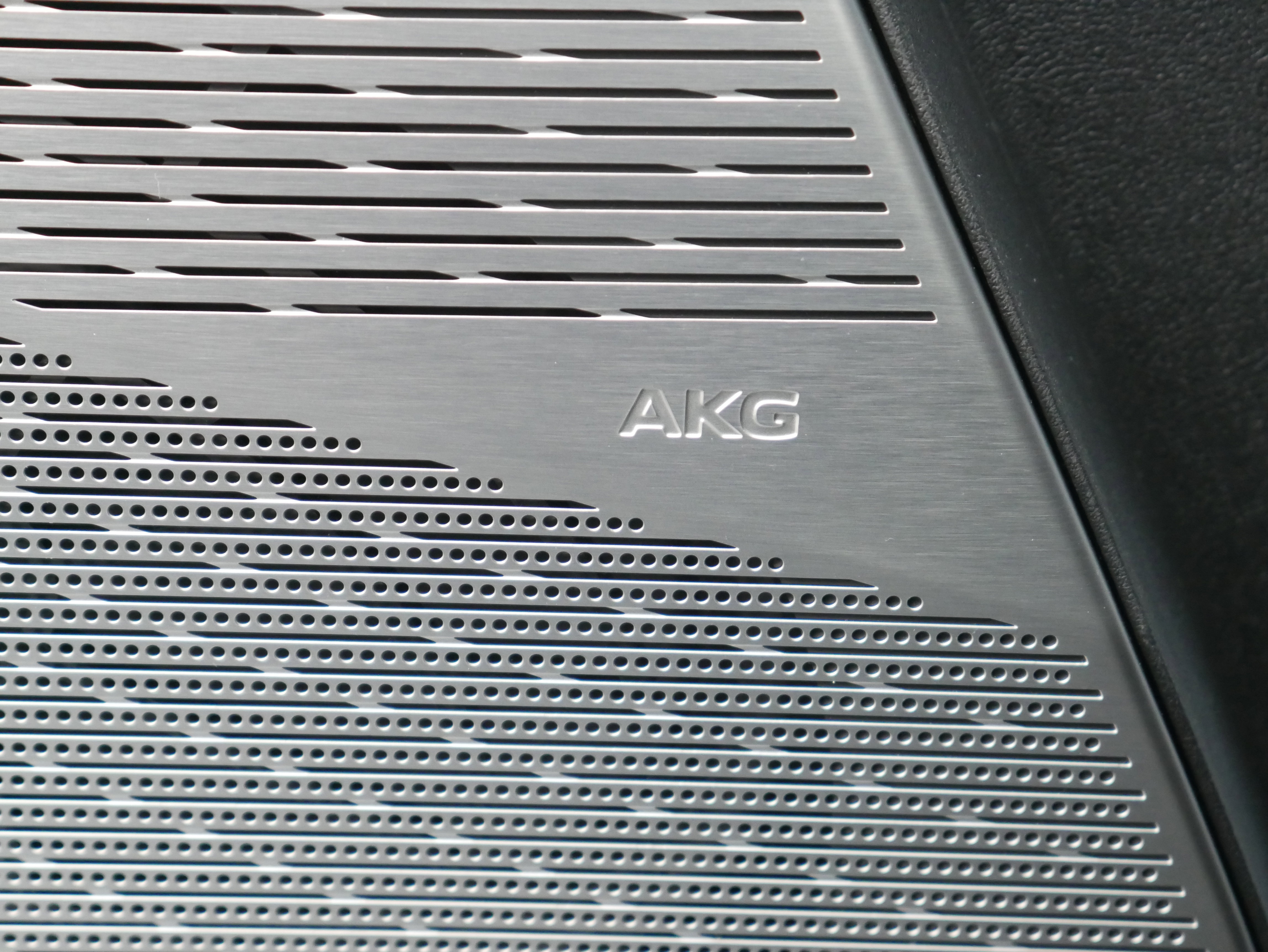 Certified 2025 Cadillac Optiq Sport 1 w/ LPO, Floor Liner Package image 26