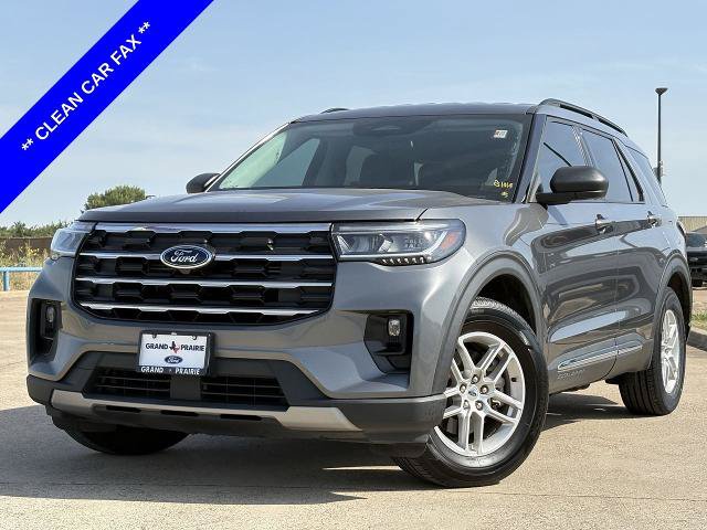 Certified 2025 Ford Explorer Active w/ Active Comfort Package RWD image 2