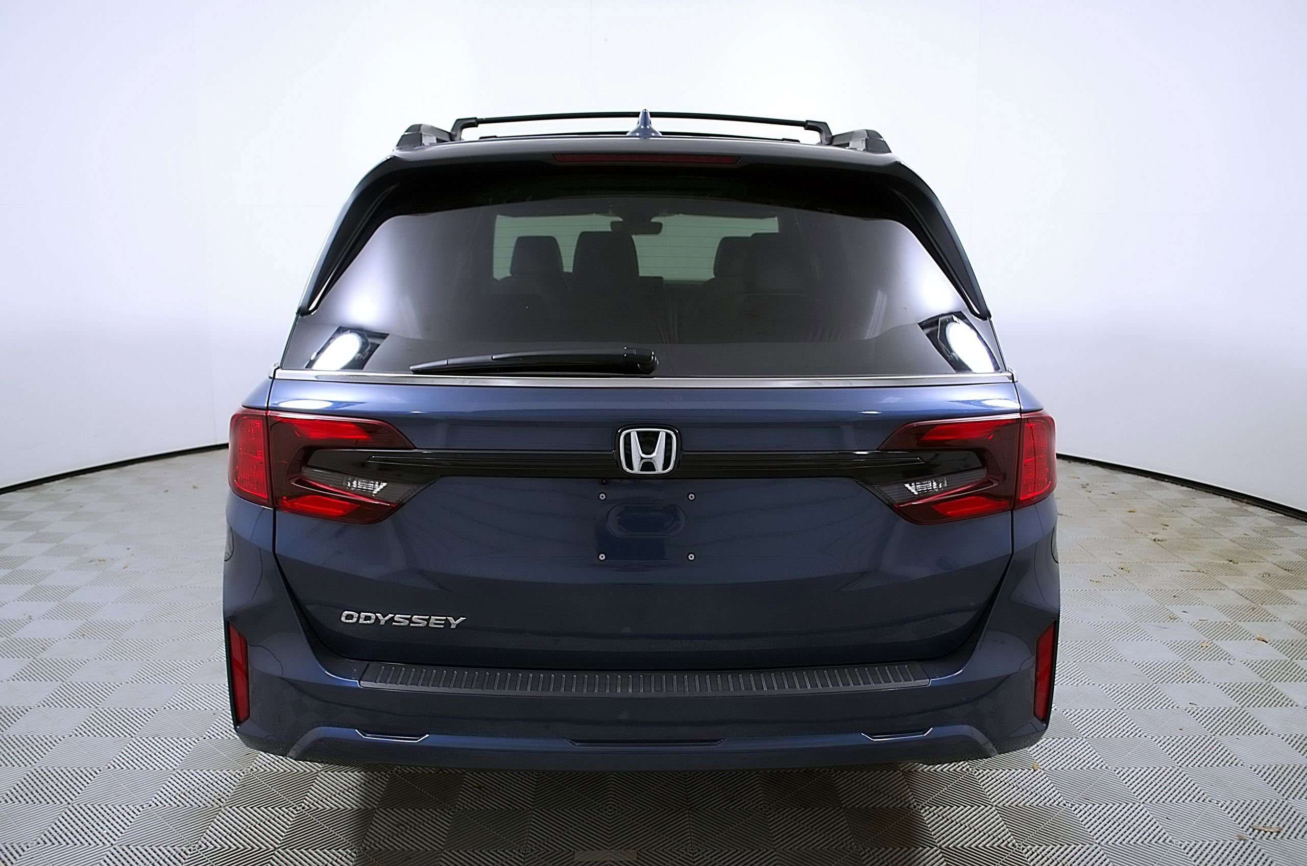 Used 2026 Honda Odyssey EX-L image 8