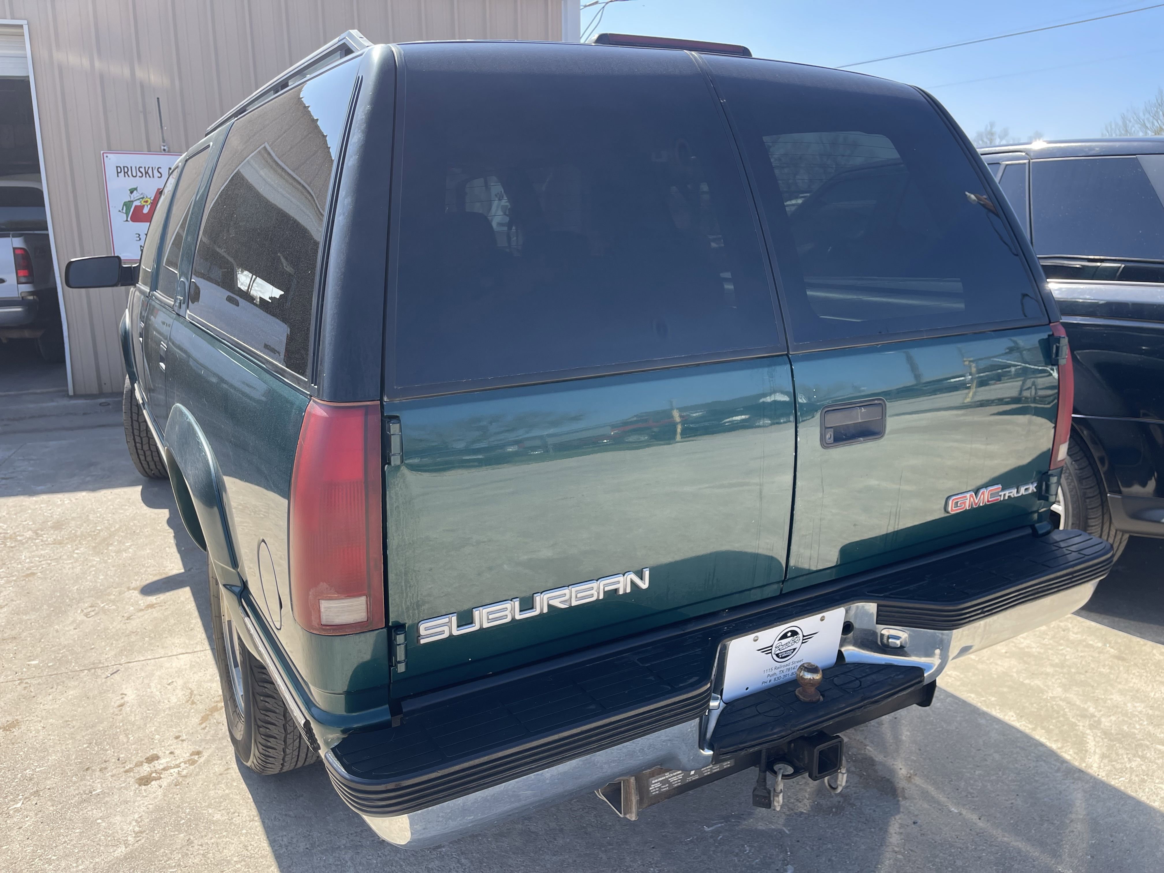 Used 1995 GMC Suburban 4WD image 5