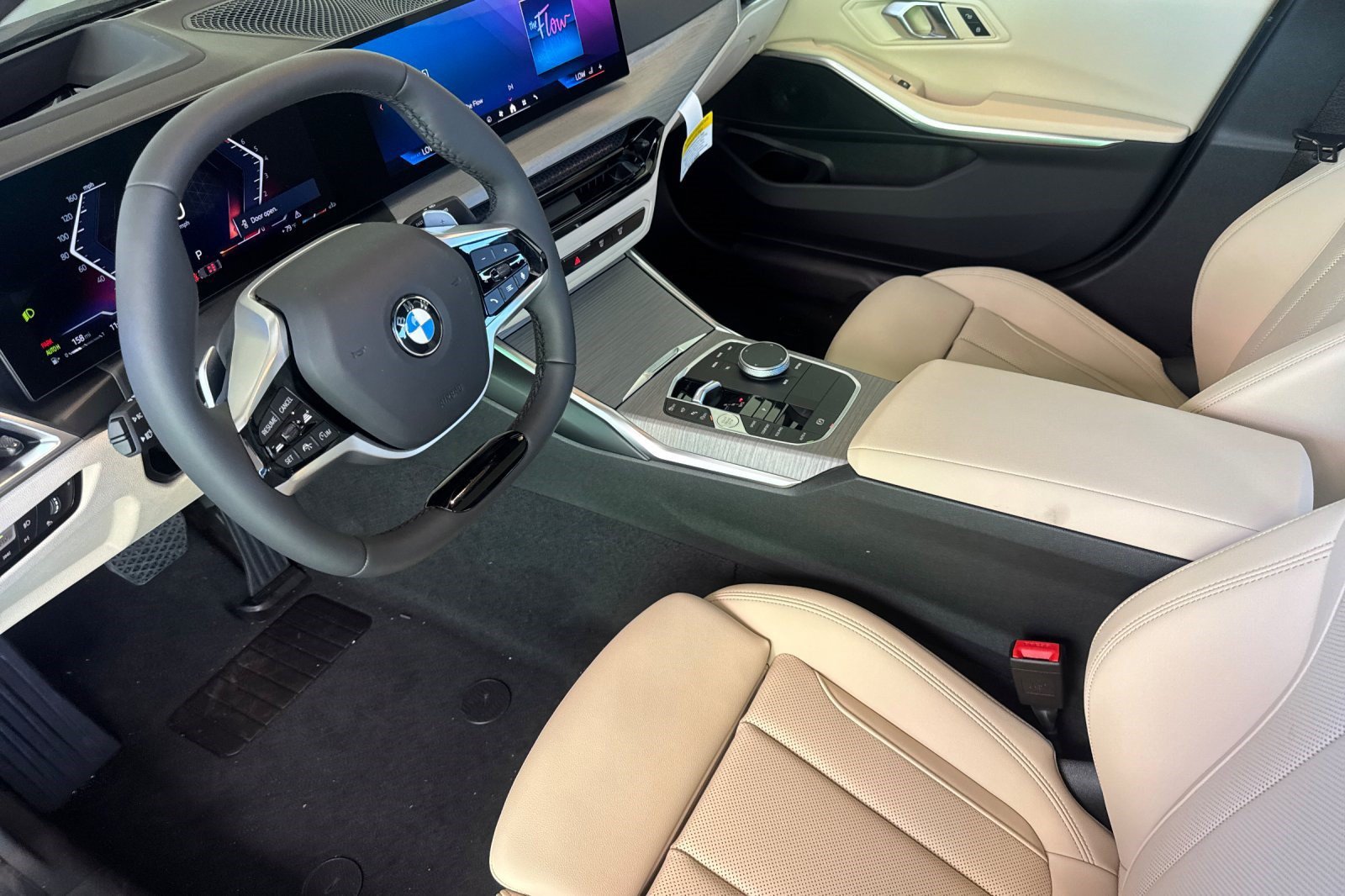 New 2026 BMW 330i xDrive Sedan w/ Premium Package AWD/4WD image 4