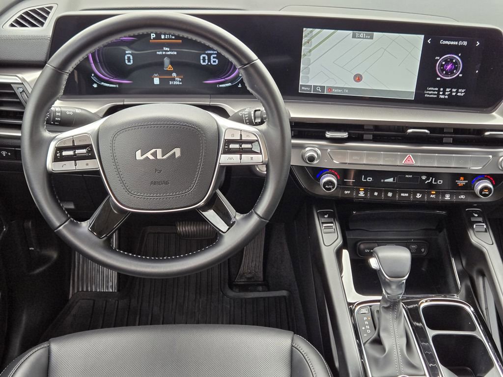 Used 2024 Kia Telluride S w/ S Sunroof Package FWD image 10