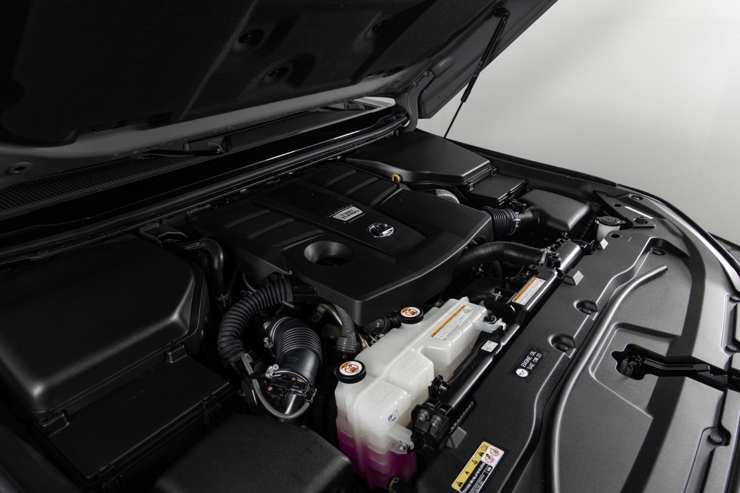 Used 2024 Lexus GX 550 w/ Accessory Package (2T) image 45