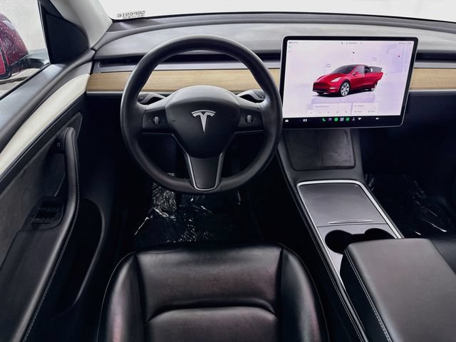 Used 2022 Tesla Model Y Long Range AWD/4WD image 22