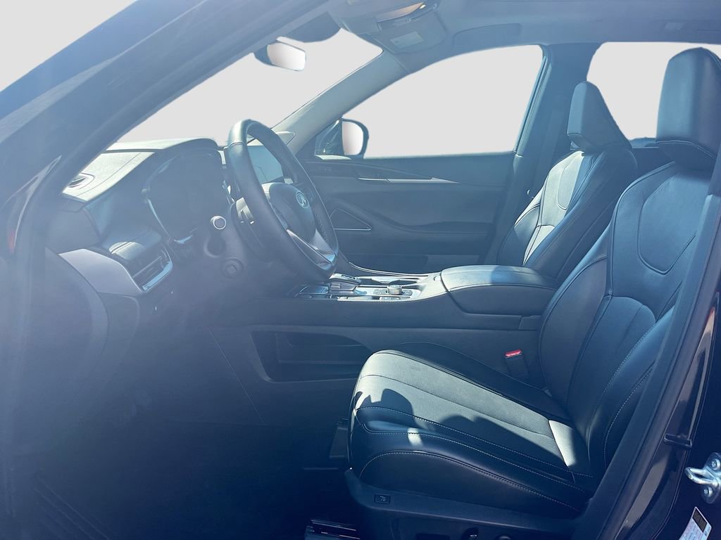 Used 2025 INFINITI QX60 Sensory AWD/4WD image 22