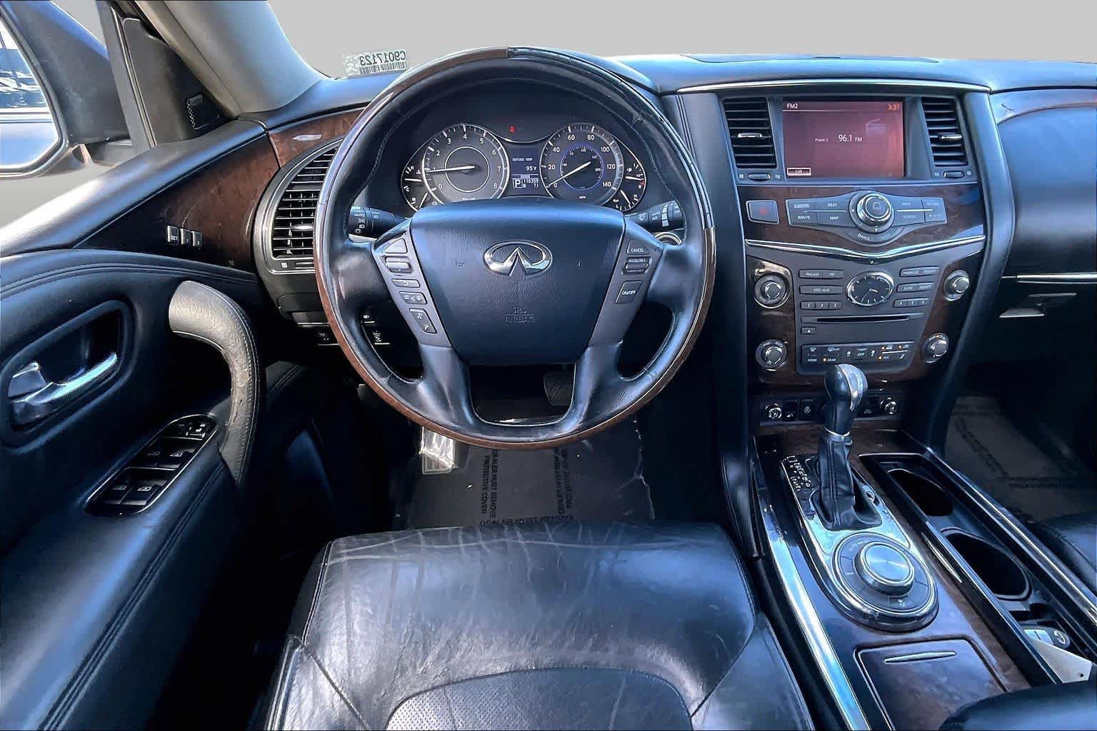 Used 2012 INFINITI QX56 4WD w/ Deluxe Touring Pkg image 5