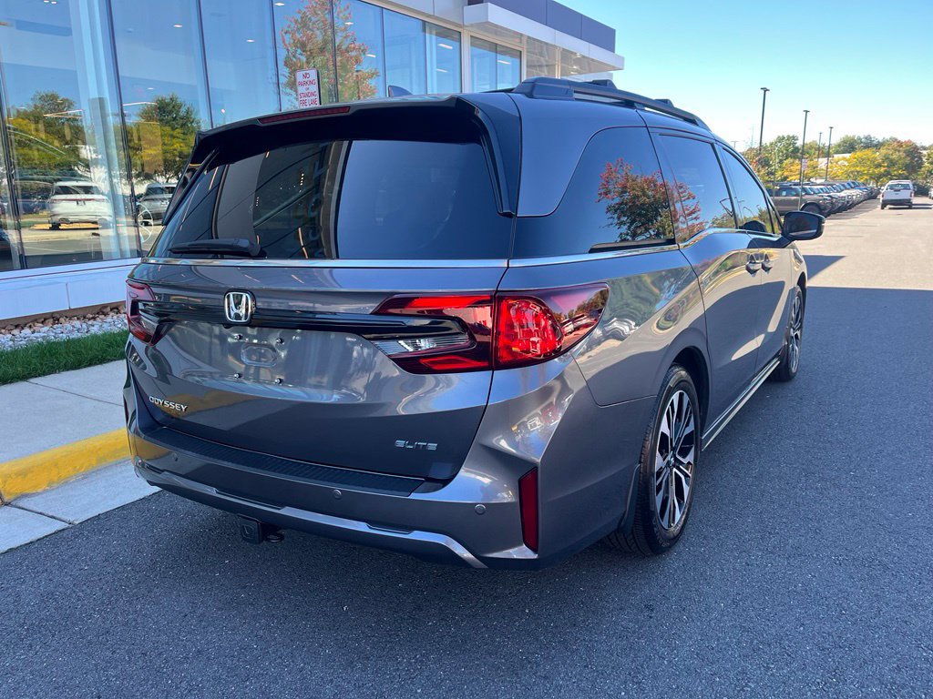 Used 2026 Honda Odyssey Elite image 8