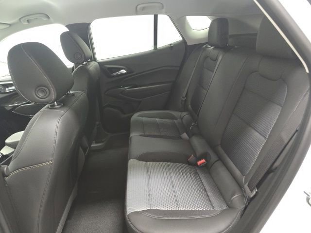 New 2026 Chevrolet Trax LT image 20