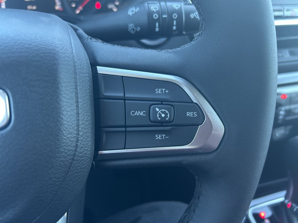 New 2026 Jeep Compass Latitude AWD/4WD image 18
