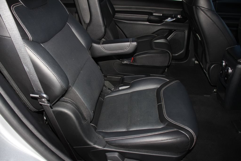 Certified 2021 Ford Explorer ST AWD/4WD image 25