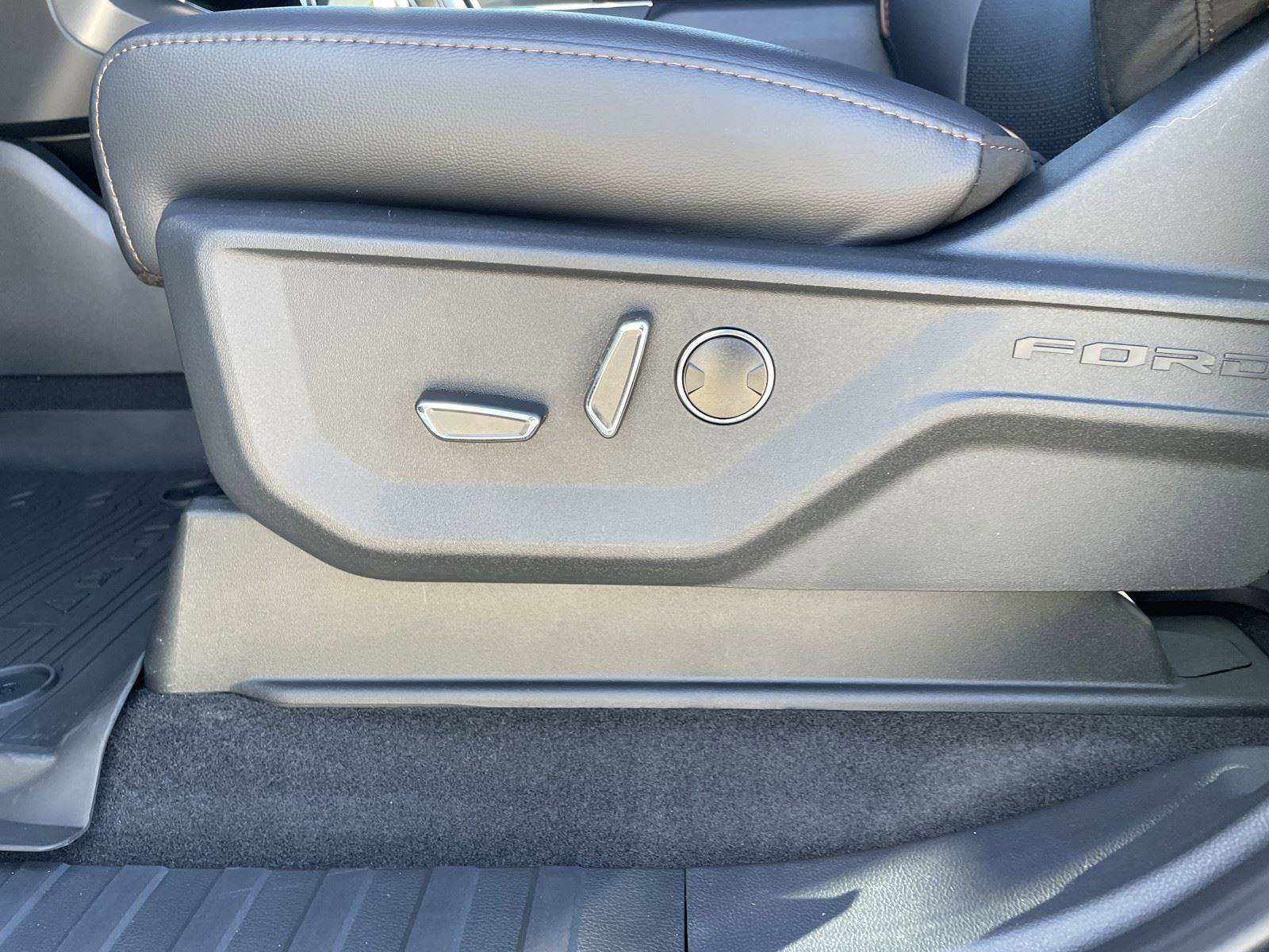 New 2025 Ford F150 Lariat w/ Equipment Group 502A High image 10