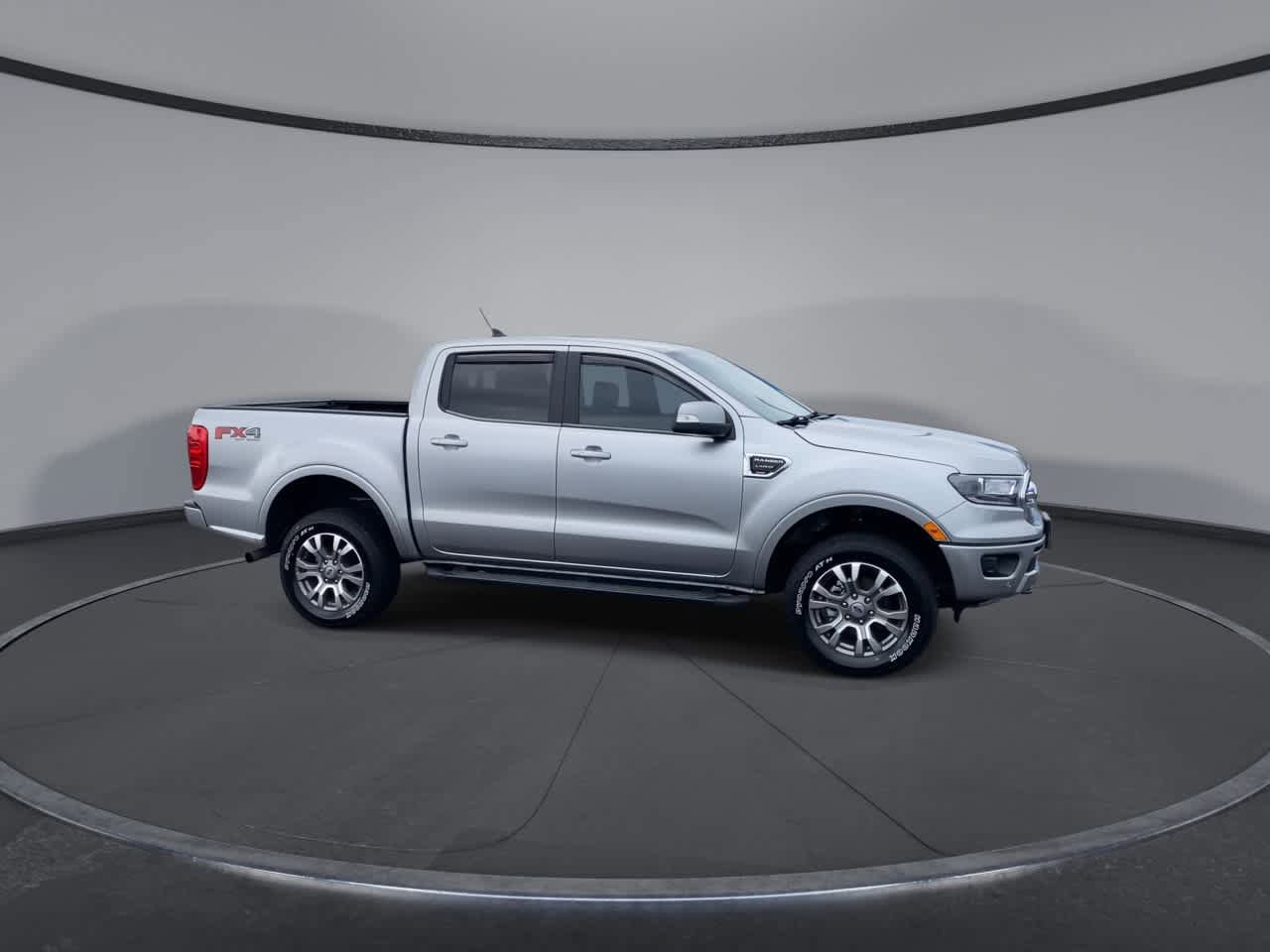 Used 2021 Ford Ranger Lariat w/ FX4 Off-Road Package image 2