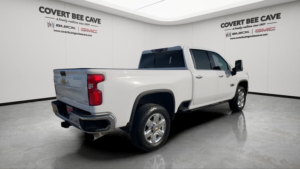 Used 2022 Chevrolet Silverado 3500 LTZ w/ LTZ Texas Edition image 9