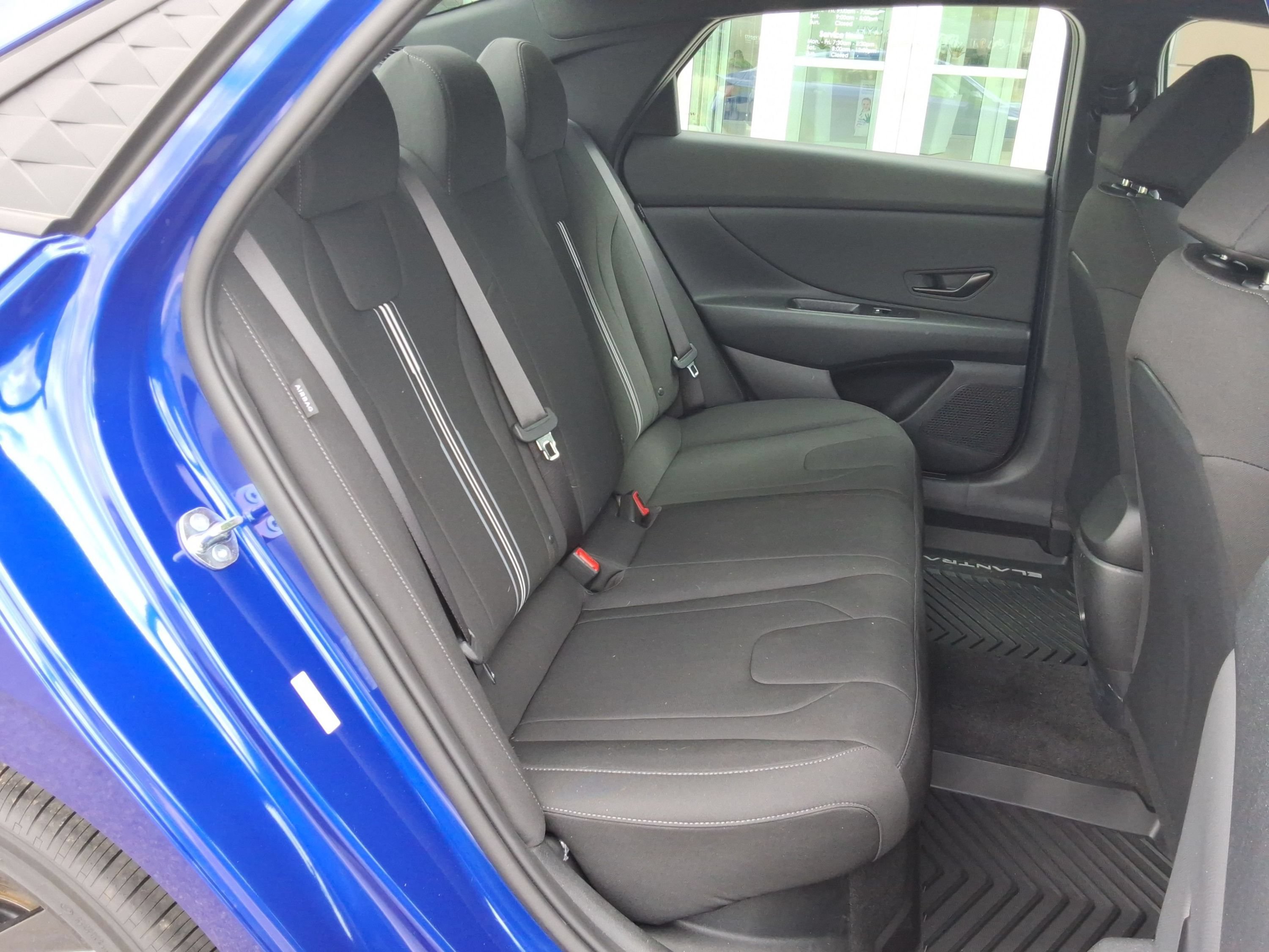 Used 2026 Hyundai Elantra SEL FWD image 32