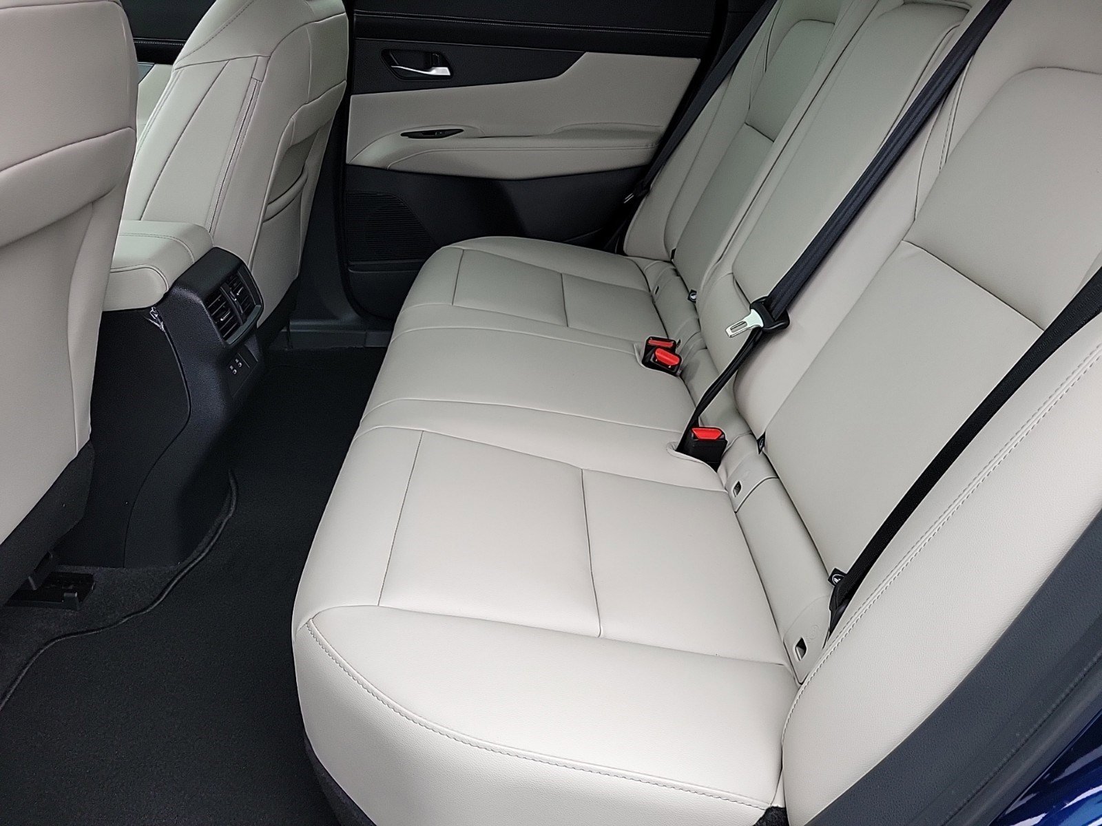New 2025 Nissan Murano SL AWD/4WD image 18