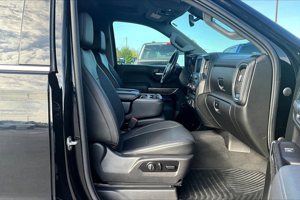 Used 2021 Chevrolet Silverado 1500 LTZ AWD/4WD image 7