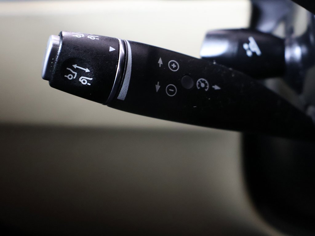 Used 2015 Tesla Model S P85D image 39