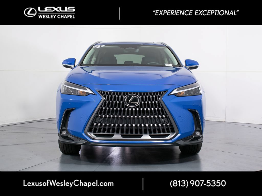 Used 2025 Lexus NX 250 FWD w/ Towing Package (2000 Lbs) image 14