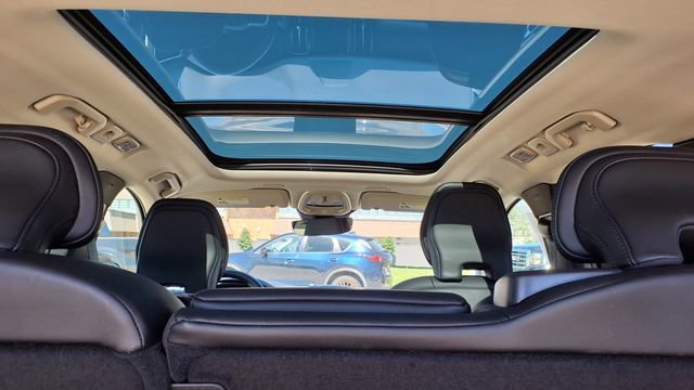 Used 2025 Volvo XC60 B5 Core image 20