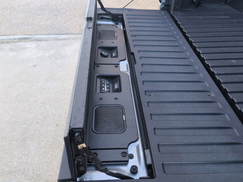 Used 2025 GMC Sierra 1500 Denali Ultimate image 22