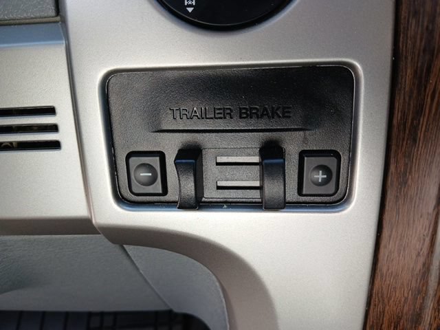 Used 2013 Ford F150 Lariat w/ Luxury Equipment Group AWD/4WD image 48