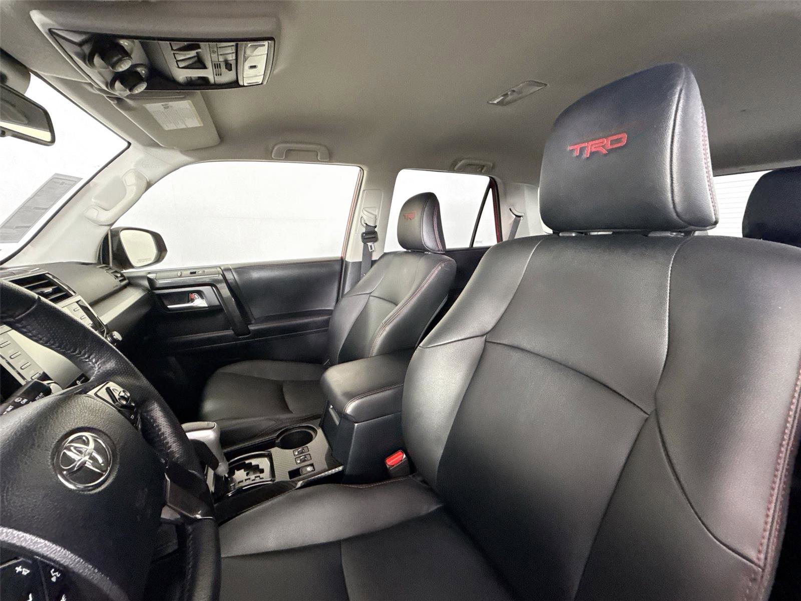 Certified 2024 Toyota 4Runner TRD Off-Road Premium AWD/4WD image 3
