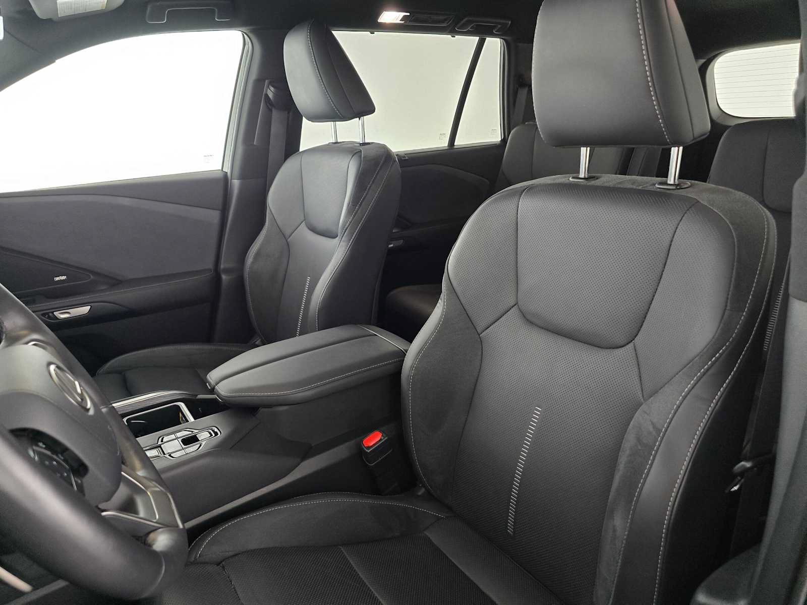 Certified 2025 Lexus TX 550h AWD Plug-In Hybrid w/ Technology Package image 21