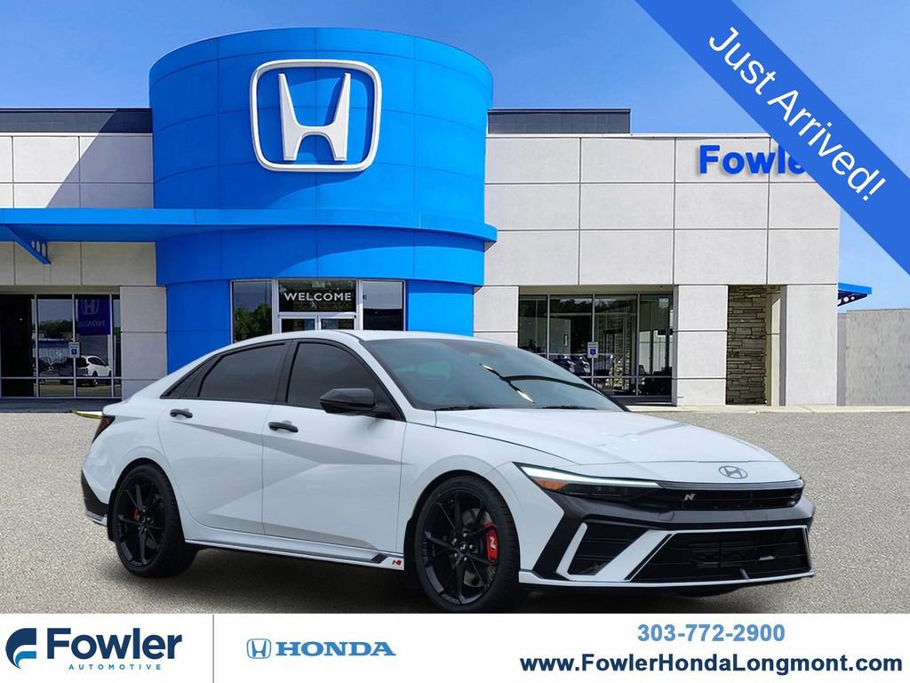 Used 2025 Hyundai Elantra N image 1