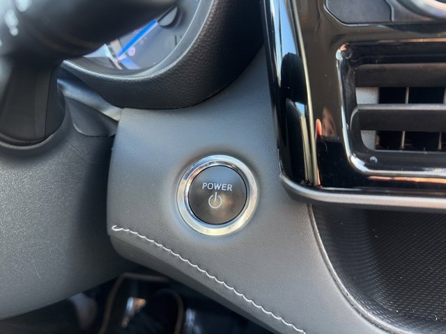 Used 2023 Toyota Highlander LE image 18