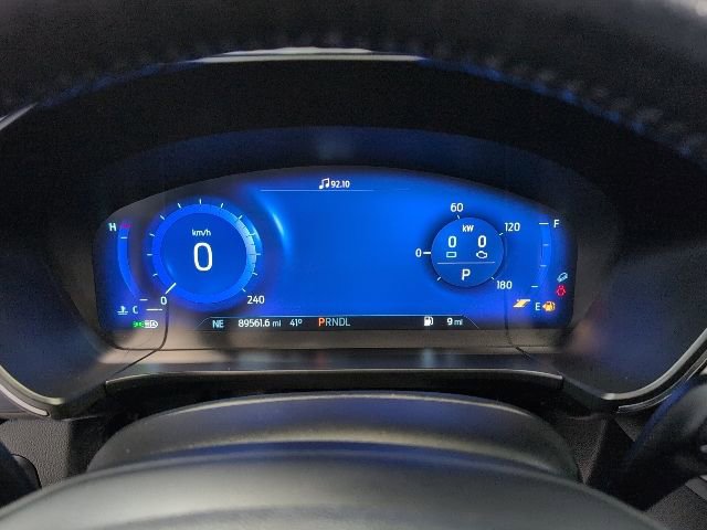 Certified 2020 Ford Escape Titanium AWD/4WD image 18