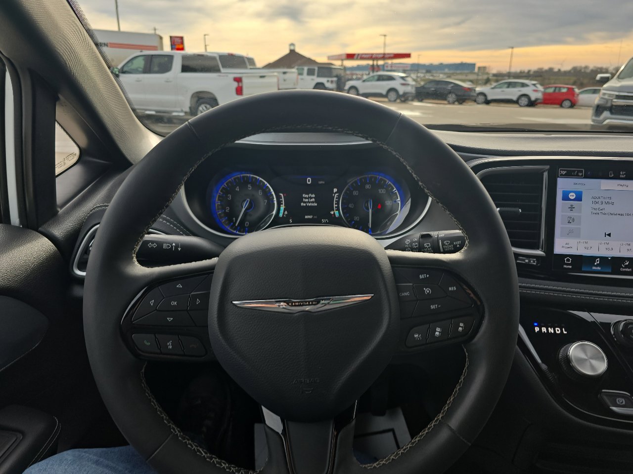 Used 2023 Chrysler Pacifica Touring w/ S Appearance Package image 26