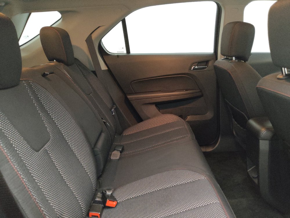 Used 2017 Chevrolet Equinox LT FWD image 19