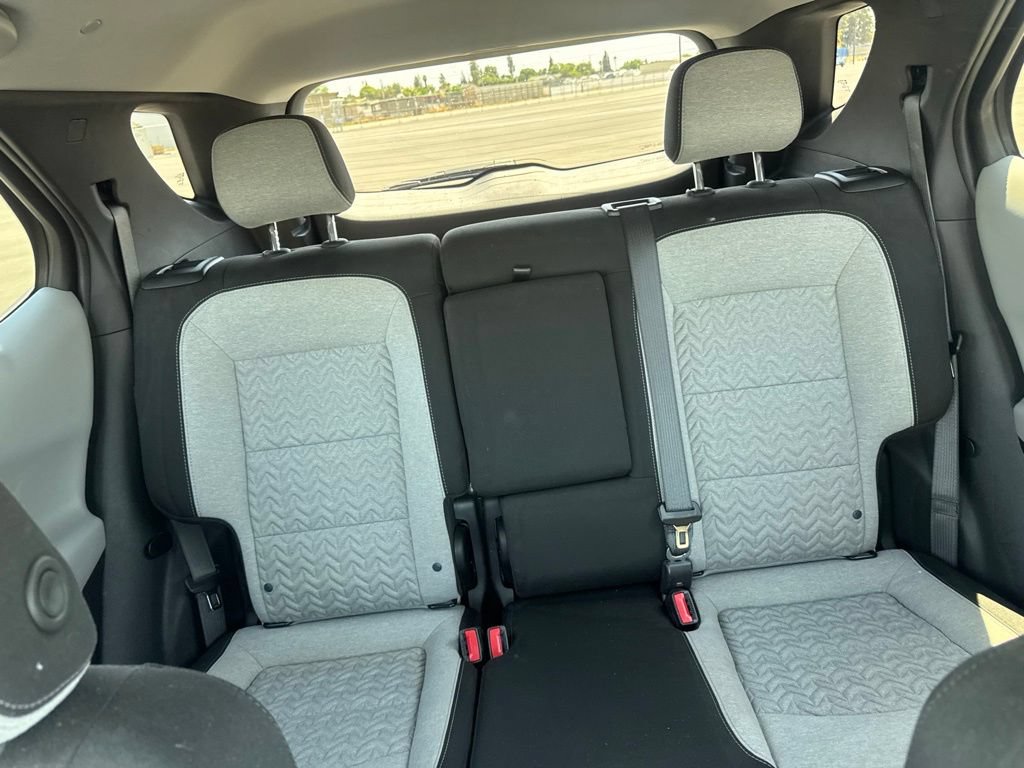 Used 2024 Chevrolet Equinox LS w/ LS Convenience Package FWD image 21
