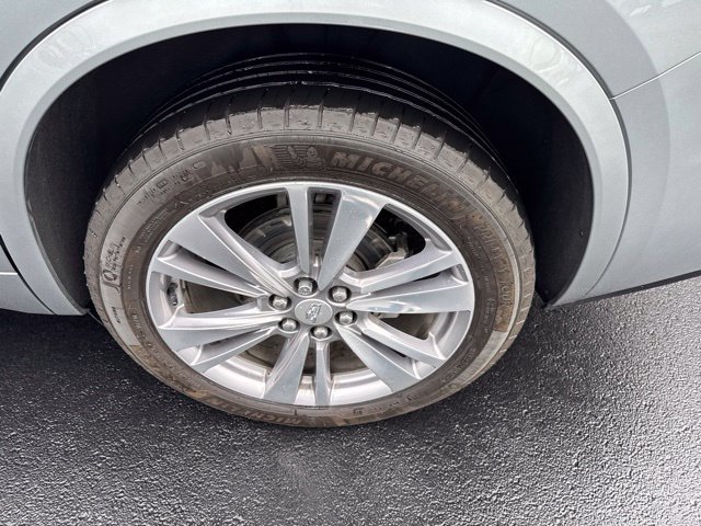 Used 2024 Cadillac XT6 Premium Luxury AWD/4WD image 11