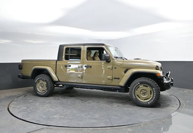 New 2026 Jeep Gladiator Willys AWD/4WD image 3