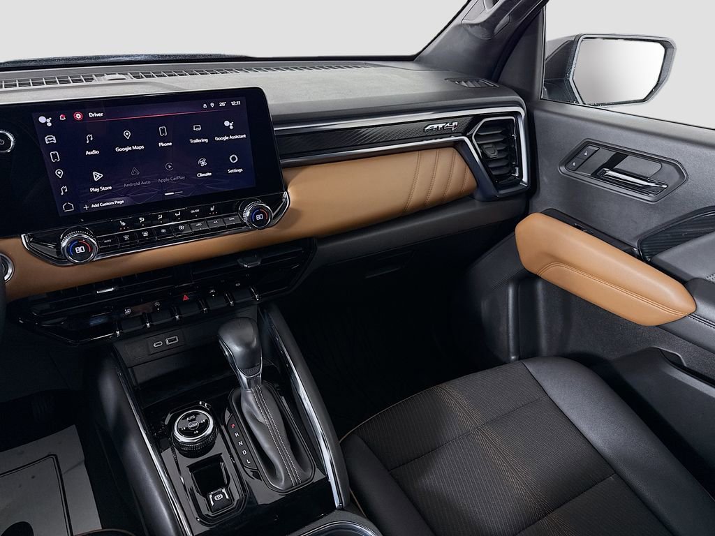 Used 2023 GMC Canyon AT4 image 22