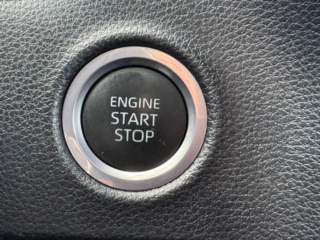 Used 2023 Toyota Tundra SR AWD/4WD image 26