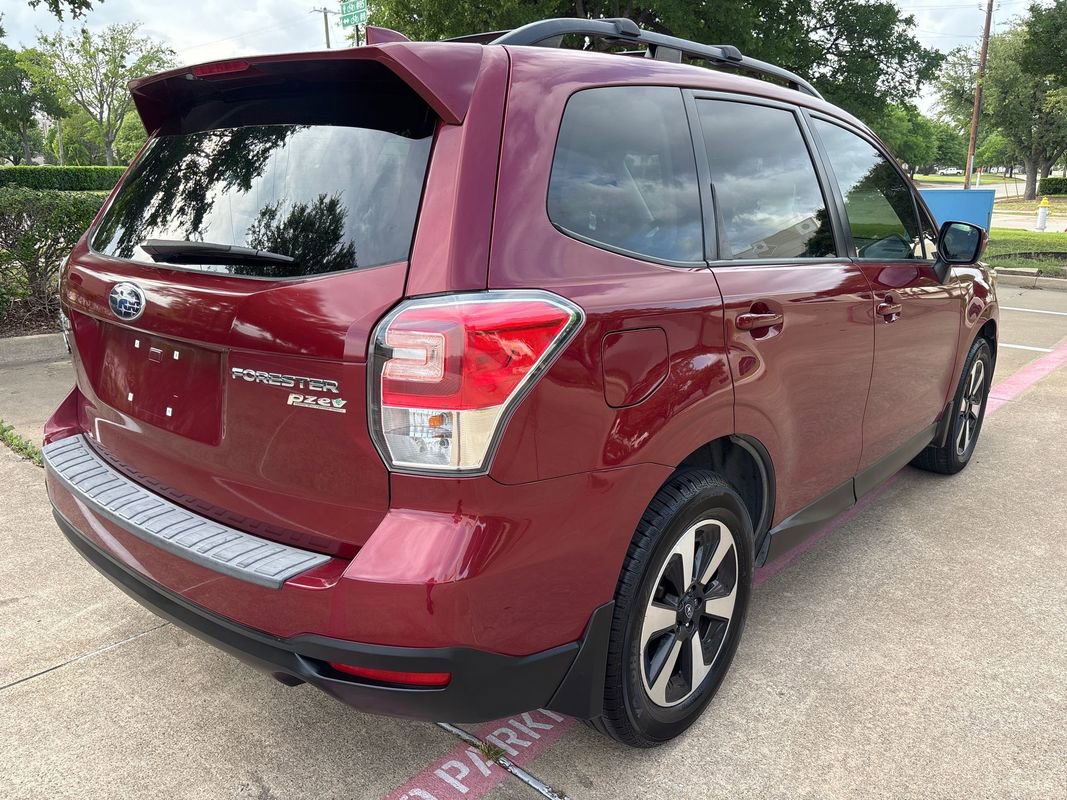 Used 2017 Subaru Forester 2.5i Premium w/ Rugged Package #1 AWD/4WD image 8