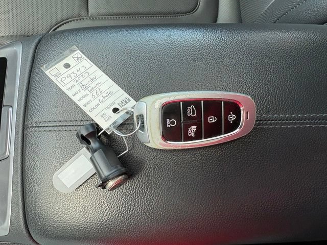 Used 2023 Hyundai Tucson SEL w/ Convenience Package AWD/4WD image 6