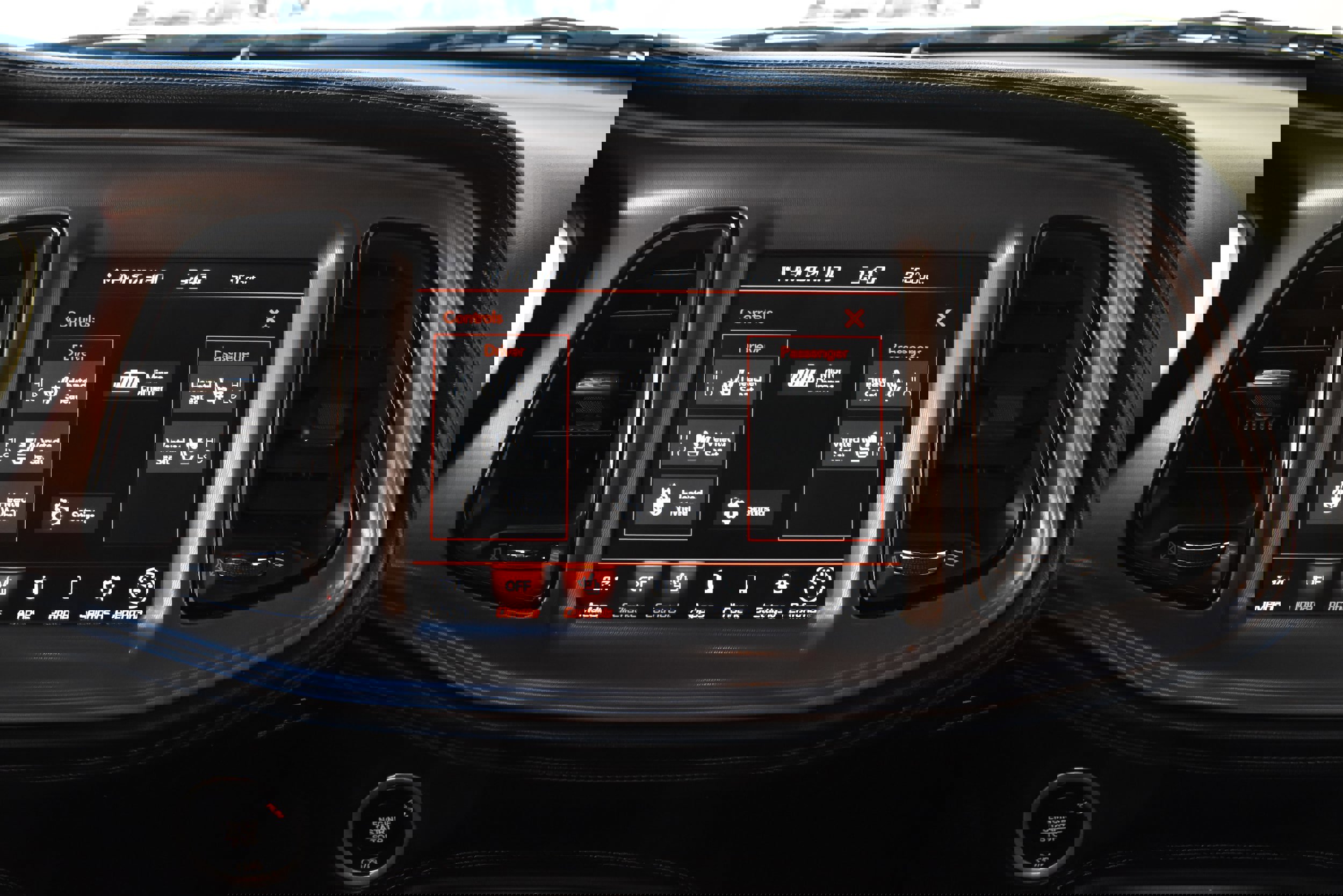 Used 2023 Dodge Challenger R/T Scat Pack w/ Plus Package image 32