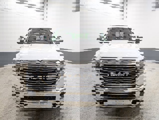 Used 2022 RAM 1500 Laramie AWD/4WD image 8