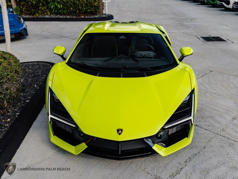 Used 2025 Lamborghini Revuelto AWD/4WD image 6