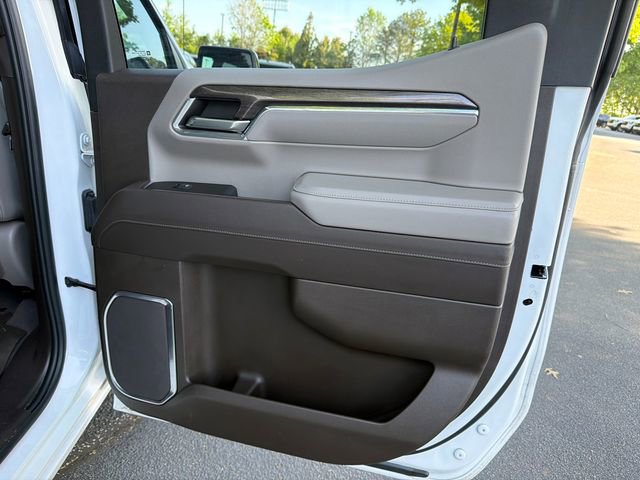 Used 2024 Chevrolet Silverado 1500 LTZ w/ LTZ Convenience Package II image 16