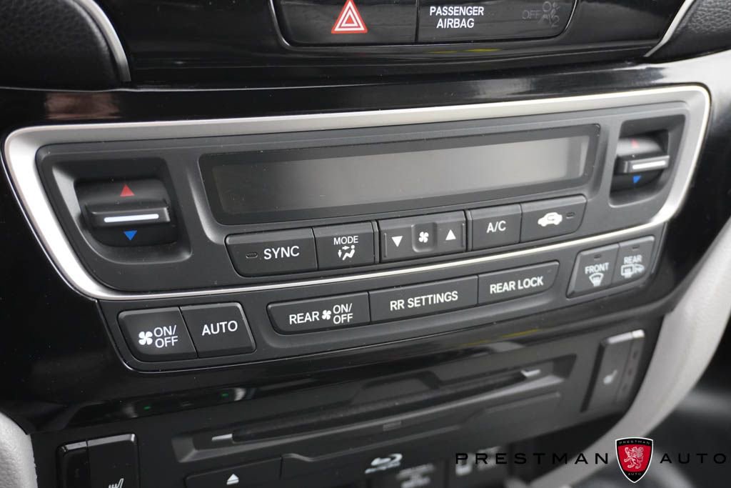 Used 2019 Honda Pilot Touring image 40